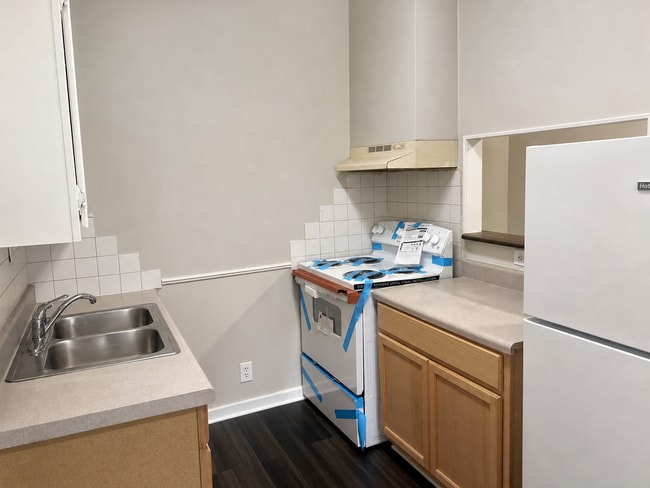 Photo - 3701 Grote St SW Unit B