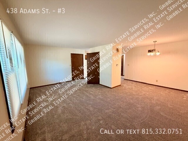 Photo - 438 Adams St Unidad #3