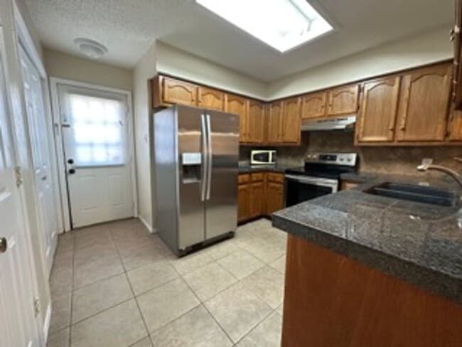 Photo - 5812 Falcon Crest Dr 76017