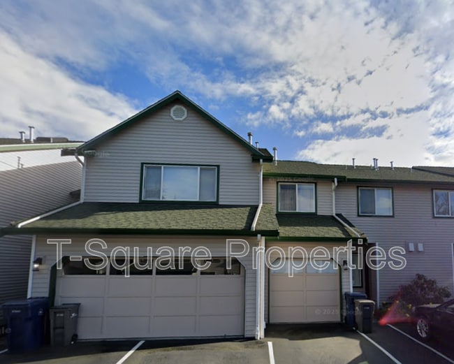 Building Photo - 15815 Admiralty Way Rental