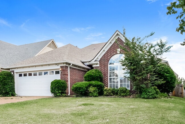 Photo - 305 Dogwood Springs Dr