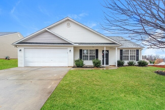 Building Photo - 200 Crescent Creek Ct