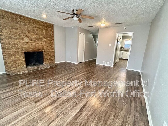 Photo - 936 Southmoor Dr