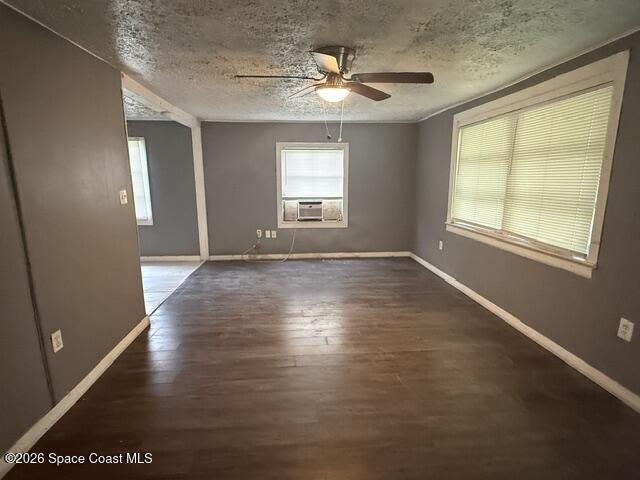 332 Palm Ave