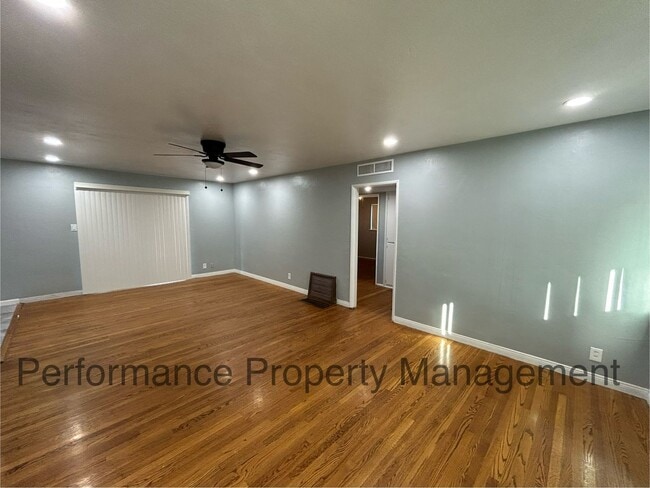 Photo - Cute 2 Bed/1 Bath Home in SW Bakersfield w/ RBP & $0 Deposit Option