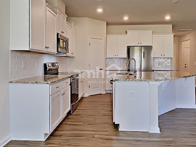 Photo - 14302 Hugh Dixon Way