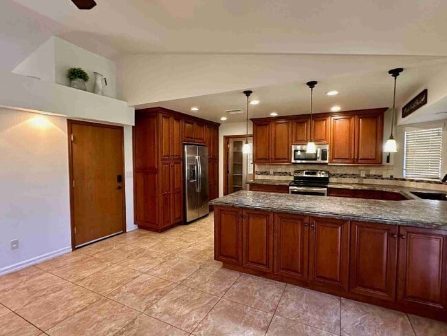 Photo - 1043 N Gibson St