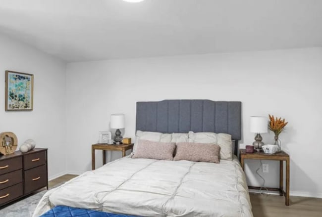 Photo - 2627 Douglas Ave Unit ID9211.6