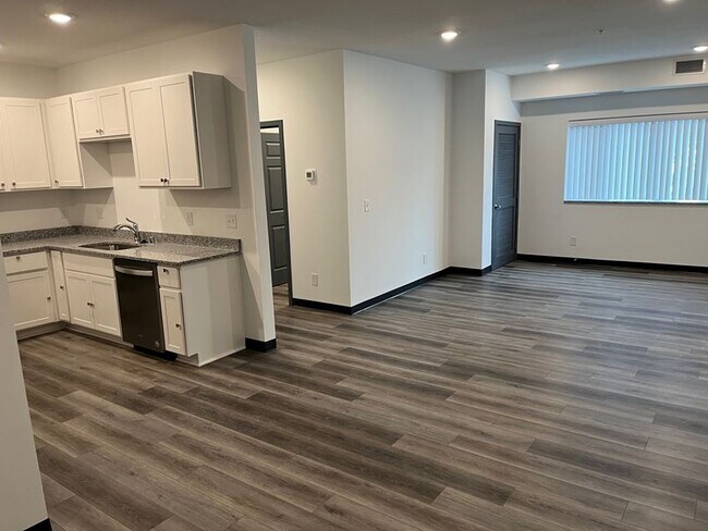 Photo - The Eastview