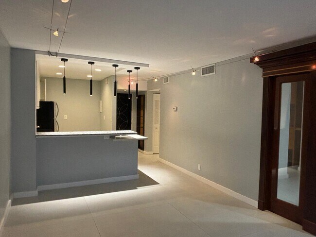 Photo - 7900 Camino Cir Unidad 1st floor