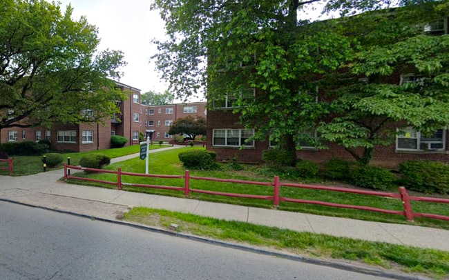 Building Photo - 212 N Arlington Ave Unit 212