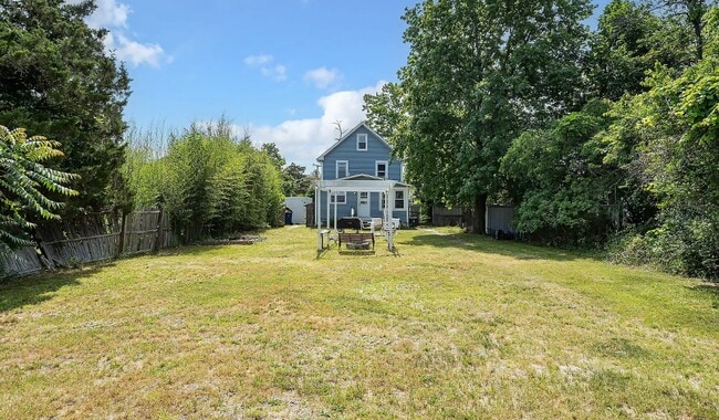 Photo - 109 S Main St