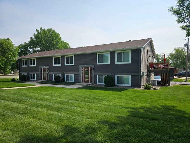 Chambers Apartments