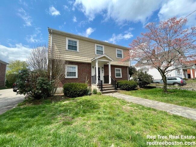 83 Lexington St