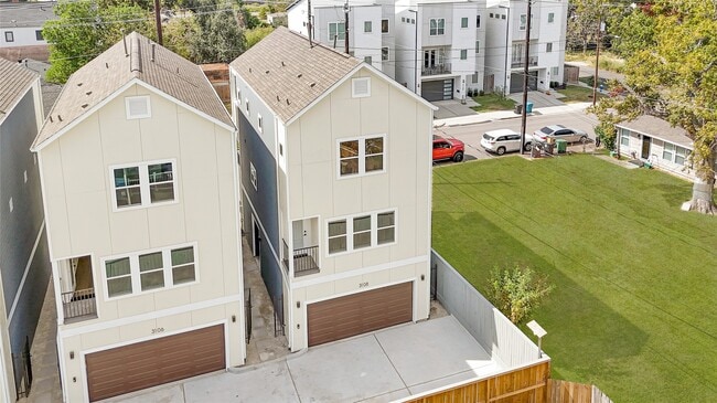 Building Photo - 3808 Yale St