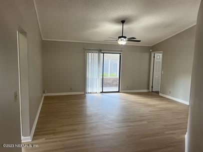 Photo - 6234 Cranberry Ln E