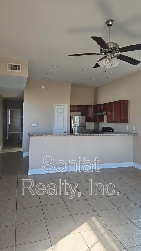 Photo - 3509 Hamburg St