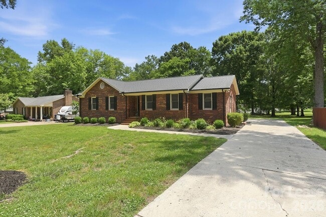 Photo - 6299 Spring Ct Ln