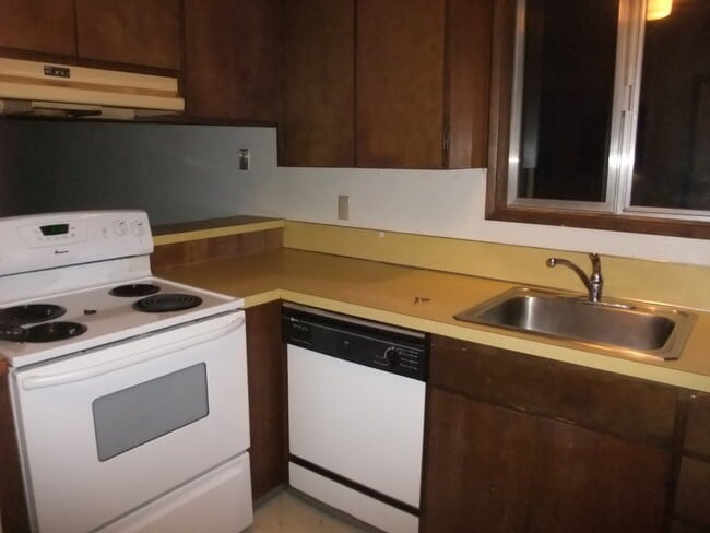 Building Photo - Nice Upstairs Unit  A Few Blocks From Campus. in Corvallis