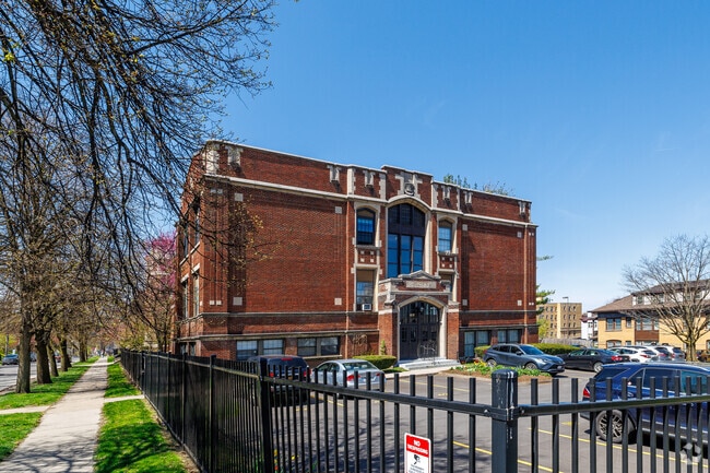 Photo - Madison Court Condos