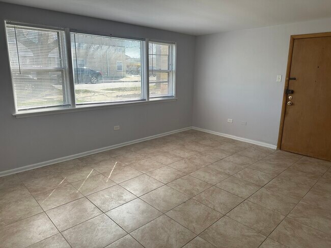 Photo - 7400 N Harlem Ave Unit GE