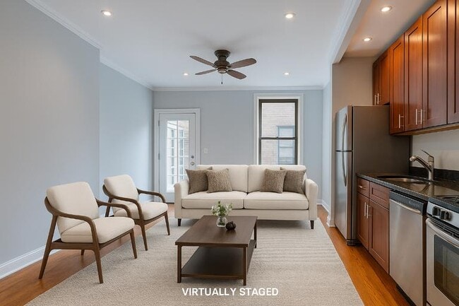 Building Photo - 336 E 18th St