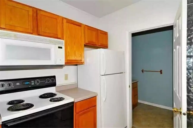 Photo - 401 Olmstead St Unit 3