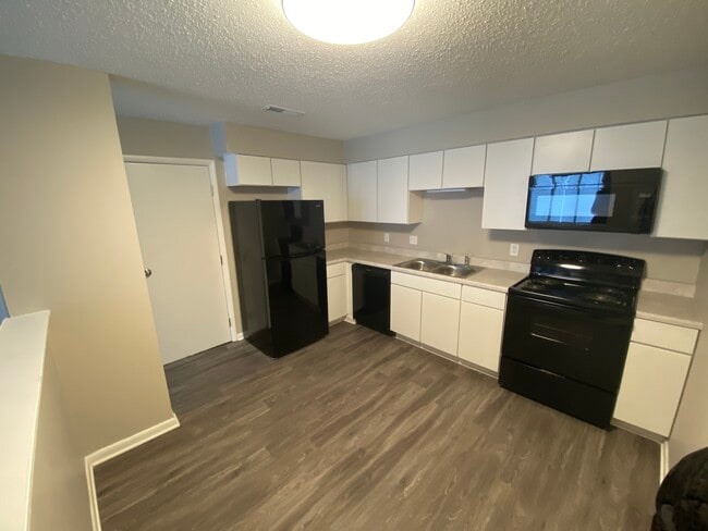 Grey Ridge Apartments