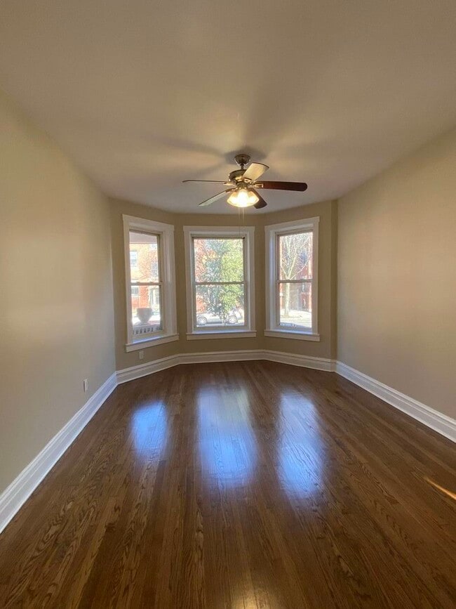 Photo - 3749 W Wrightwood Ave Unit 1