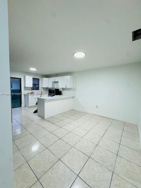 Building Photo - 1107 NW 30th Ave Rental