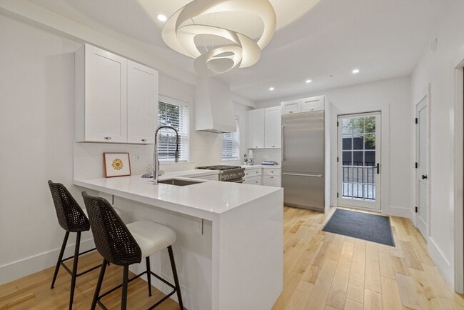 Photo - 133 Spring St Unit 2