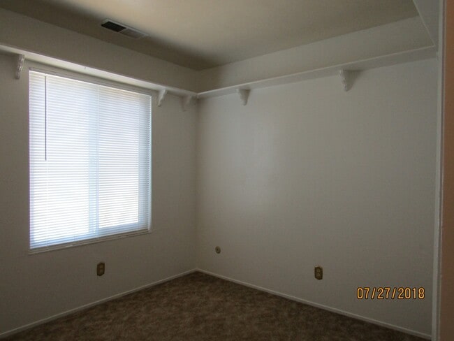 Photo - 3 bed, 2 bath, 2 car garage, single story home in Rincon Valley!