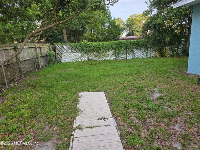 Photo - 11428 Harlan Dr