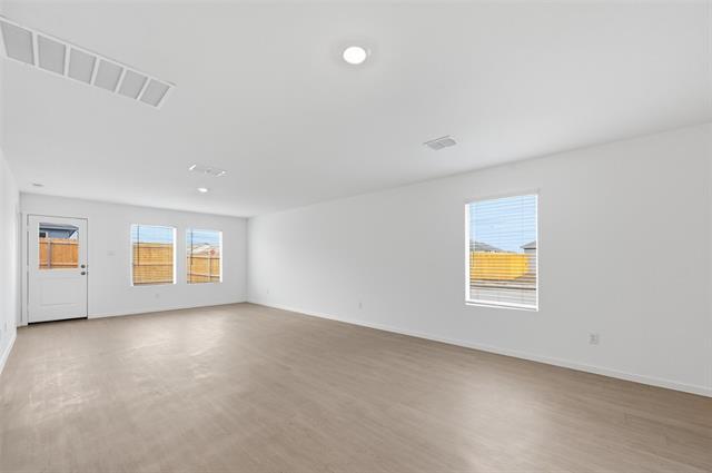 Photo - 6500 Longspur Ln