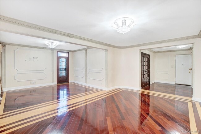 Photo - 94-10-94-64 64th Rd Unidad B2