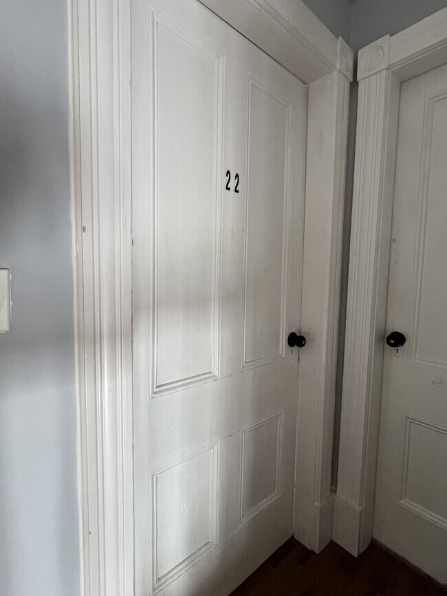 Photo - 168 Weymouth St Unit 2-2