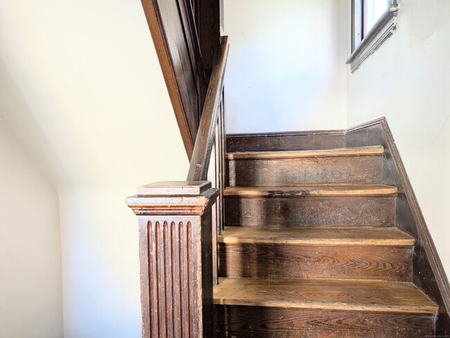 Photo - 133 Poplar St