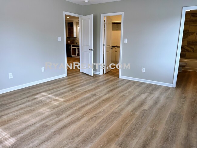 104 Laurel Spring Dr