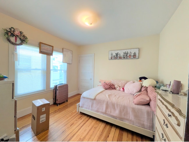 Photo - 35 Allston St Unit 2