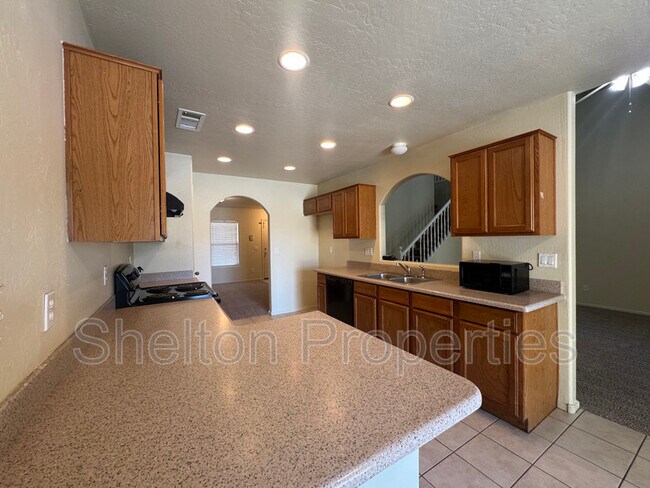 Photo - 25184 W Cranston Ln