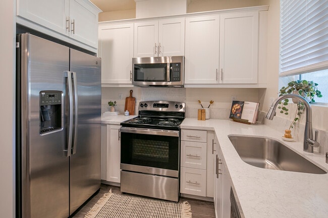 Photo - Stadium Park Apartments