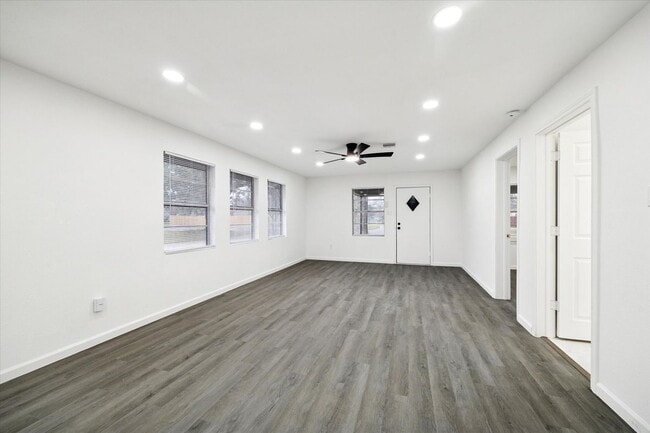 Photo - 1500 Harvard St