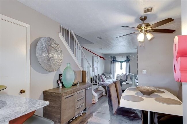 Photo - 6638 Witherington Ct NW