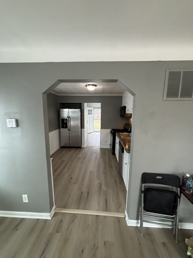 Photo - 19029 Victor St