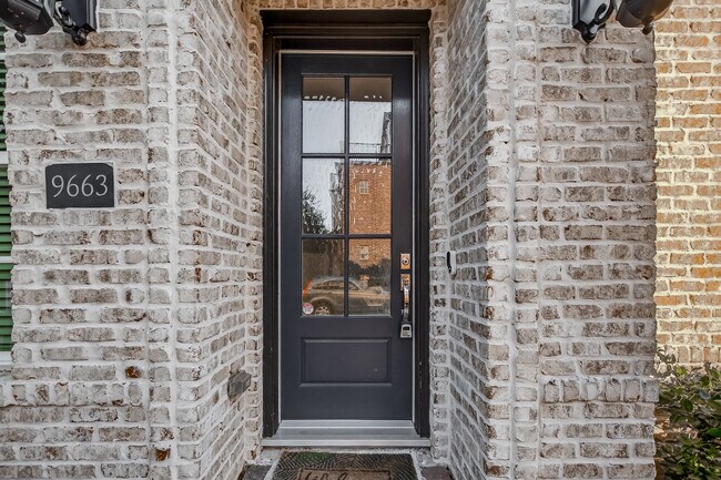 Photo - 9663 Kings Cross Station