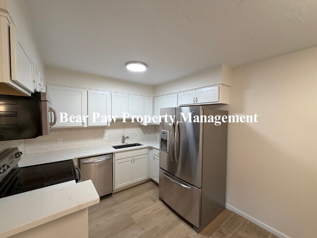 Photo - Great One Bedroom Condo in Lakewood!" Unidad #7-103