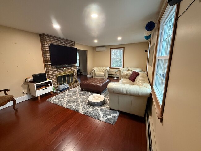 Living room - 34 Hitching Post Ln