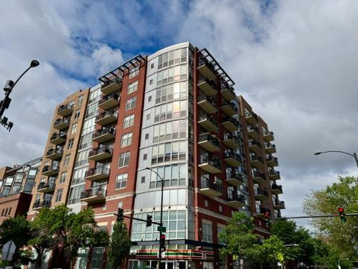 Building Photo - 1201 W Adams St