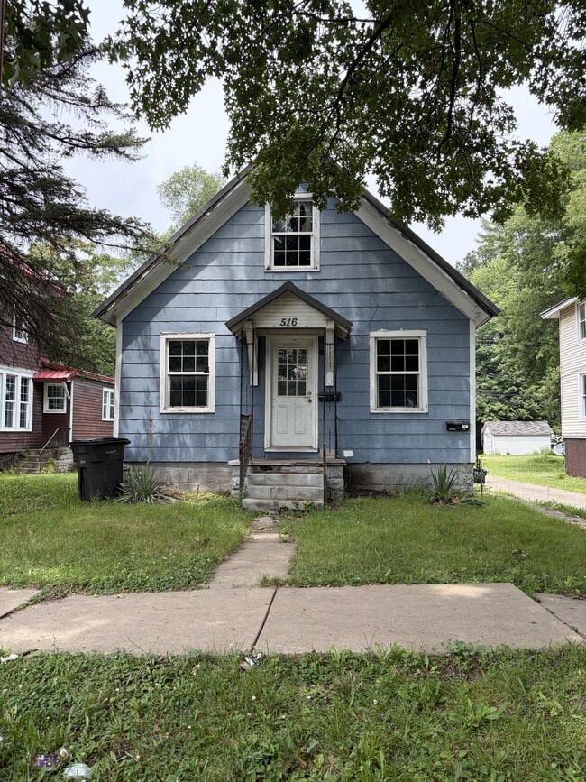 Photo - 516 W Marion St