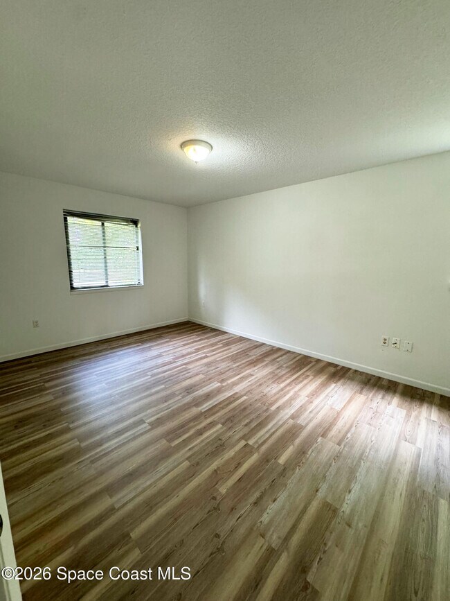 Photo - 1029 Ulysses Ave SE